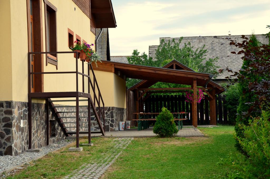Liptovska Izba Liptovská Kokava Exterior foto